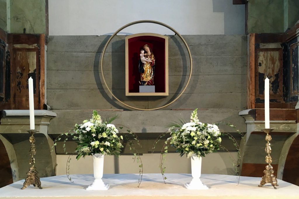 Panna Maria Věrná klášter Ostrov